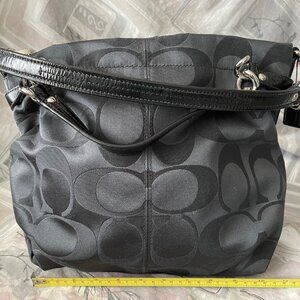 Coach black shoulderbag